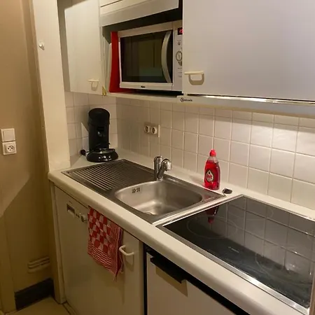 Apartment 2 Bedroom Apartment With Sea View Knokke *